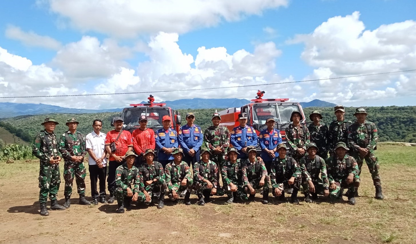 Pelatihan Pengoperasian Kendaraan Pemadam Kebakaran di Yonif TP 835/SYB